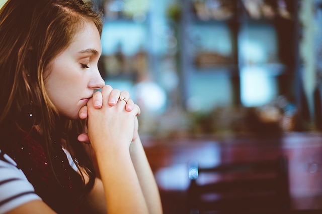 Girl praying